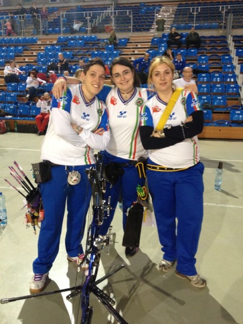 La squadra Compound femminile