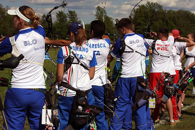 Junior Cup: azzurri avanti tutta nei Compound