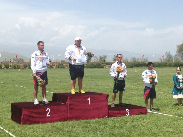 Stefano Mazzi sul gradino più alto del podio e Luca Fanti medaglia di bronzo