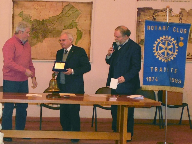 Al Rotary Club di Tradate premiato Luciano Ravazzani