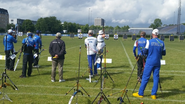 Uno scatto dalla semifinale maschile a squadre contro Taipei