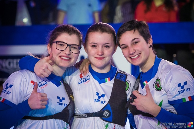 Il trio Junior femminile dopo la vittoria in finale