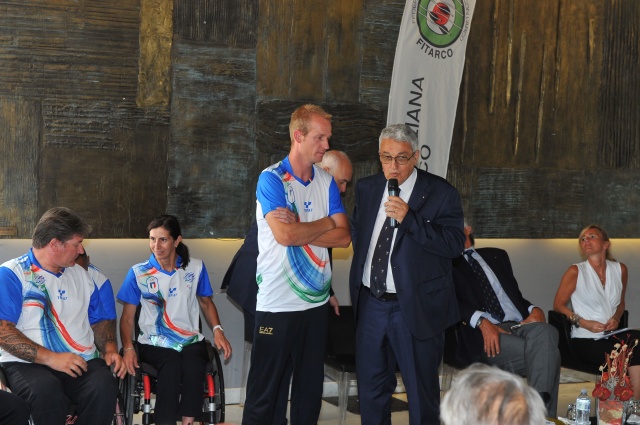 Il presidente Scarzella con il C.T. della Nazionale Olimpica Van Alten