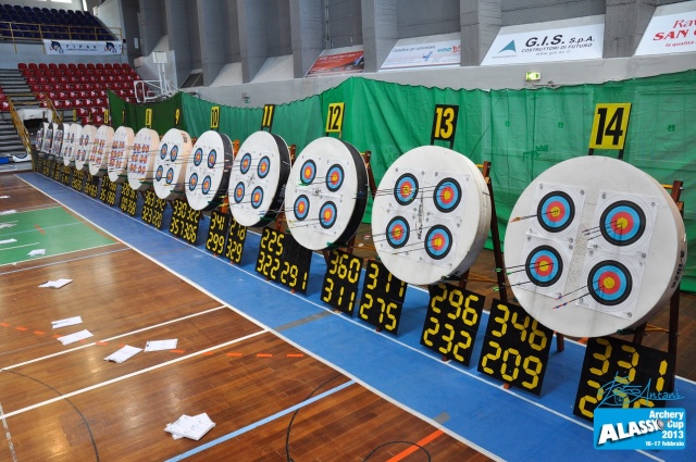 Nespoli e un parata di azzurri alla Alassio Archery Cup