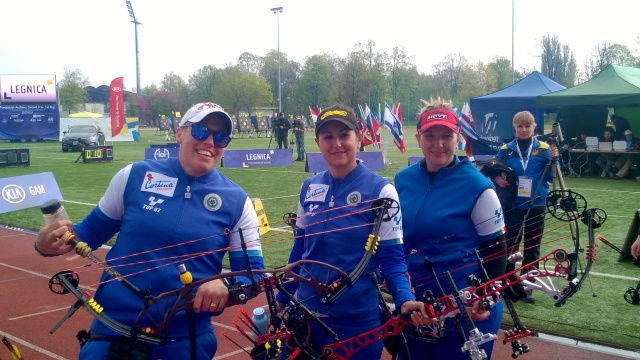 La squadra compound femminile