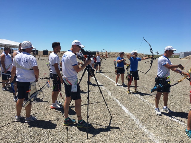 La squadra maschile durante i tiri di prova