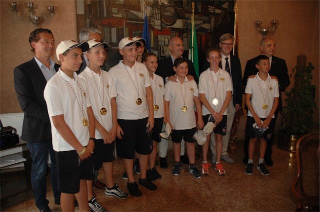 I giovani arcieri della squadra del Veneto che hanno vinto i Giochi della Gioventù - Trofeo Pinocchio 2018