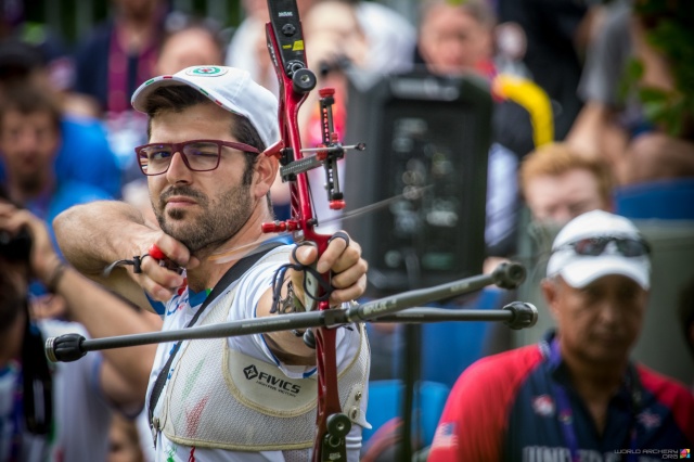 Amedeo Tonelli in azione nella finale oro arco olimpico ai World Games di Wroklaw 2017 - Foto World Archery