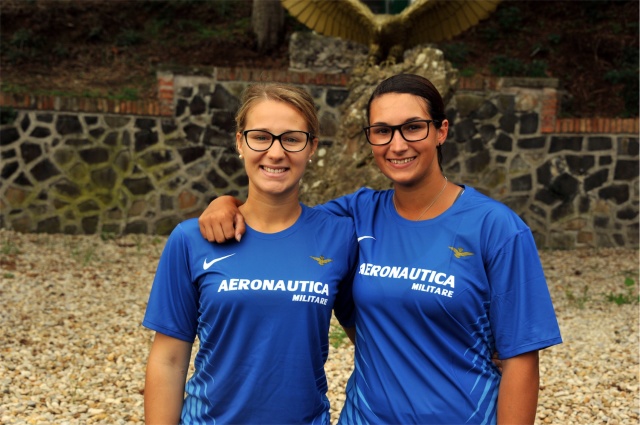 Tanya Giaccheri e Vanessa Landi in Aeronautica