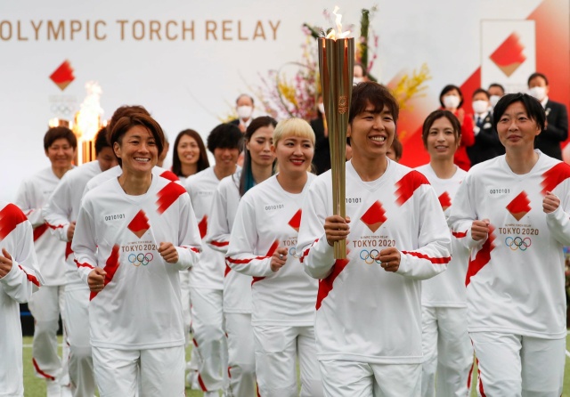 Tokyo 2020 partito il lungo viaggio della Fiamma Olimpica