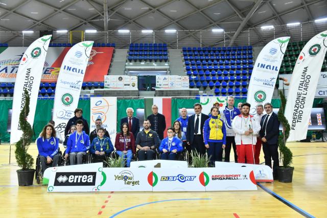 i vincitori dei titoli di classe del ricurvo