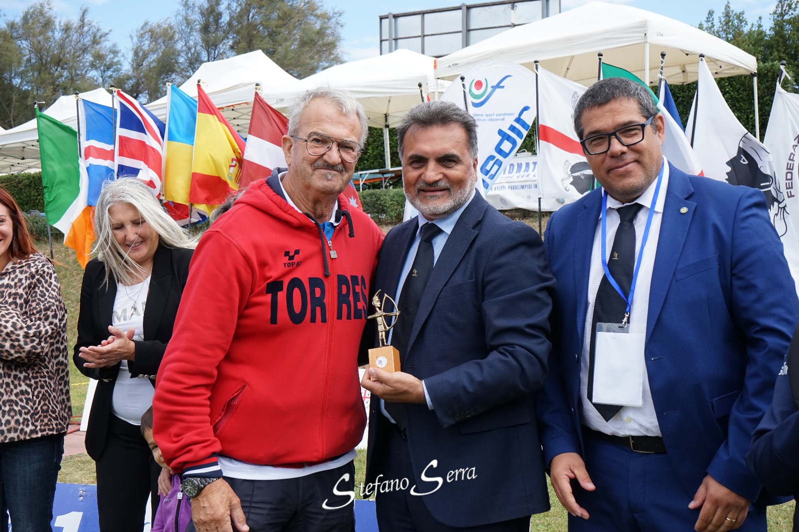 il presidente polidori premia la società organizzatrice