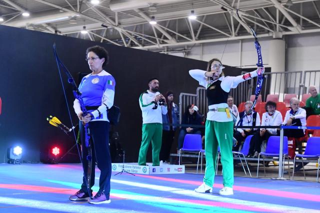 la finale arco nudo femminile