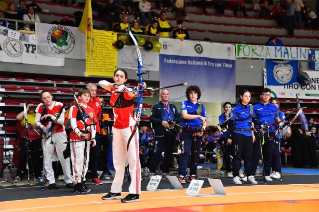 la semifinale tra Arcieri Sagittario del Veneto e Arco Club Riccione