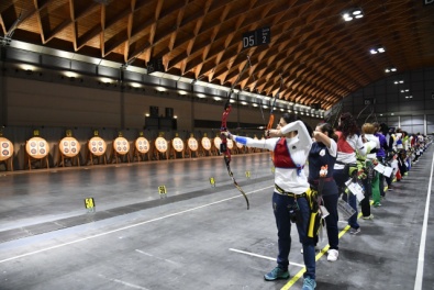 Tricolori Indoor, è il giorno dell'arco nudo: la diretta streaming