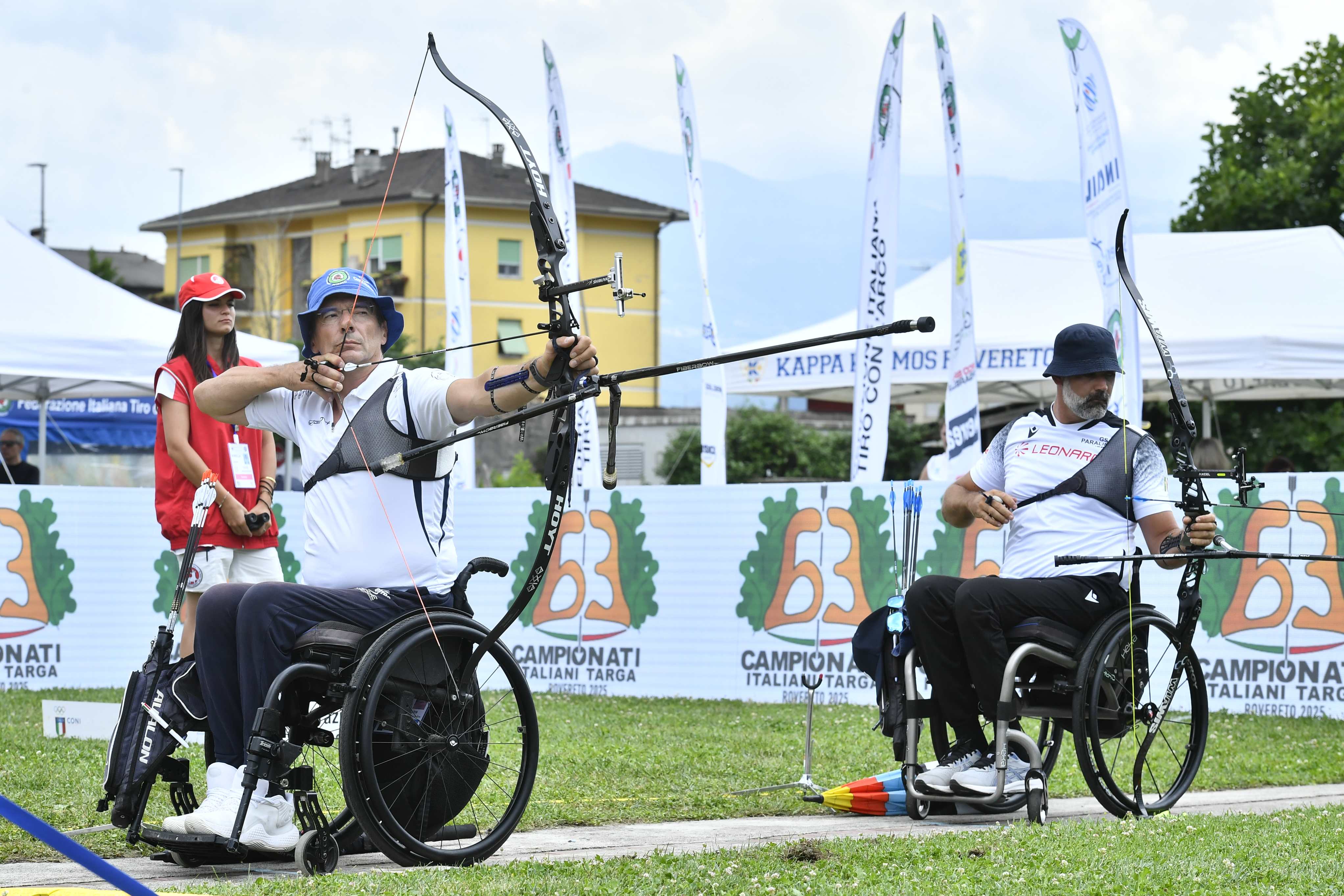 images/news_2025/Tricolori_Para_Archery/verzini_e_travisani_in_finale_nel_ricurvo_maschile.jpg