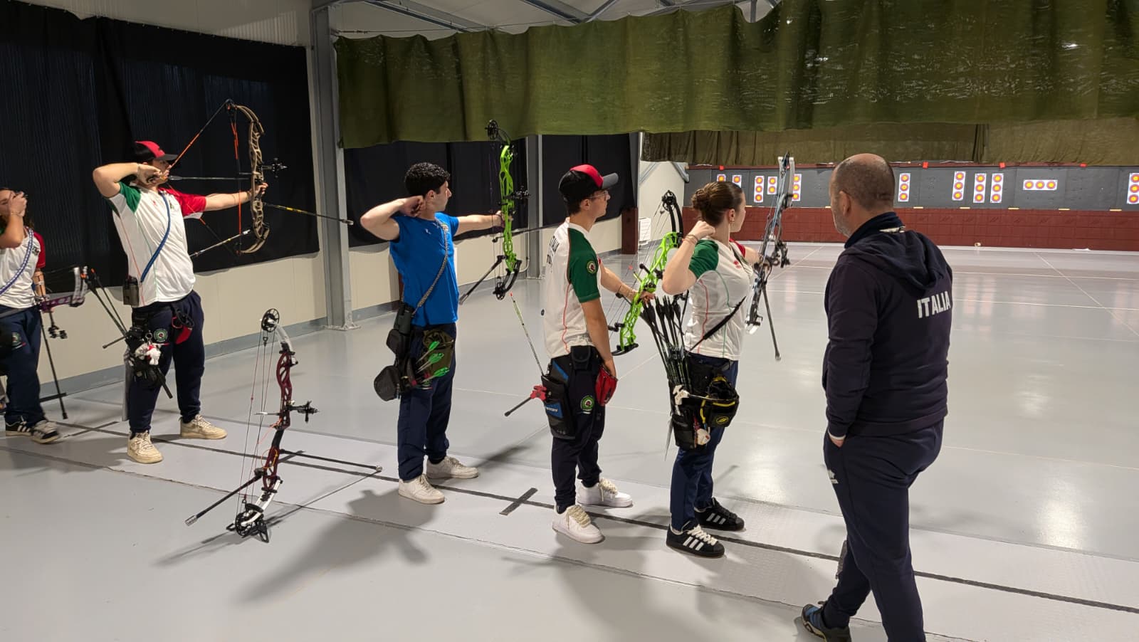 raduno compound 8022026